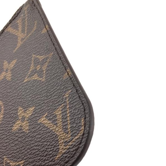 Neverfull Pochette Monogram Canvas Clutch - Picture 8 of 12